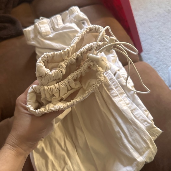 Steve Madden NYC Cream Cargo Pants - Picture 3 of 10